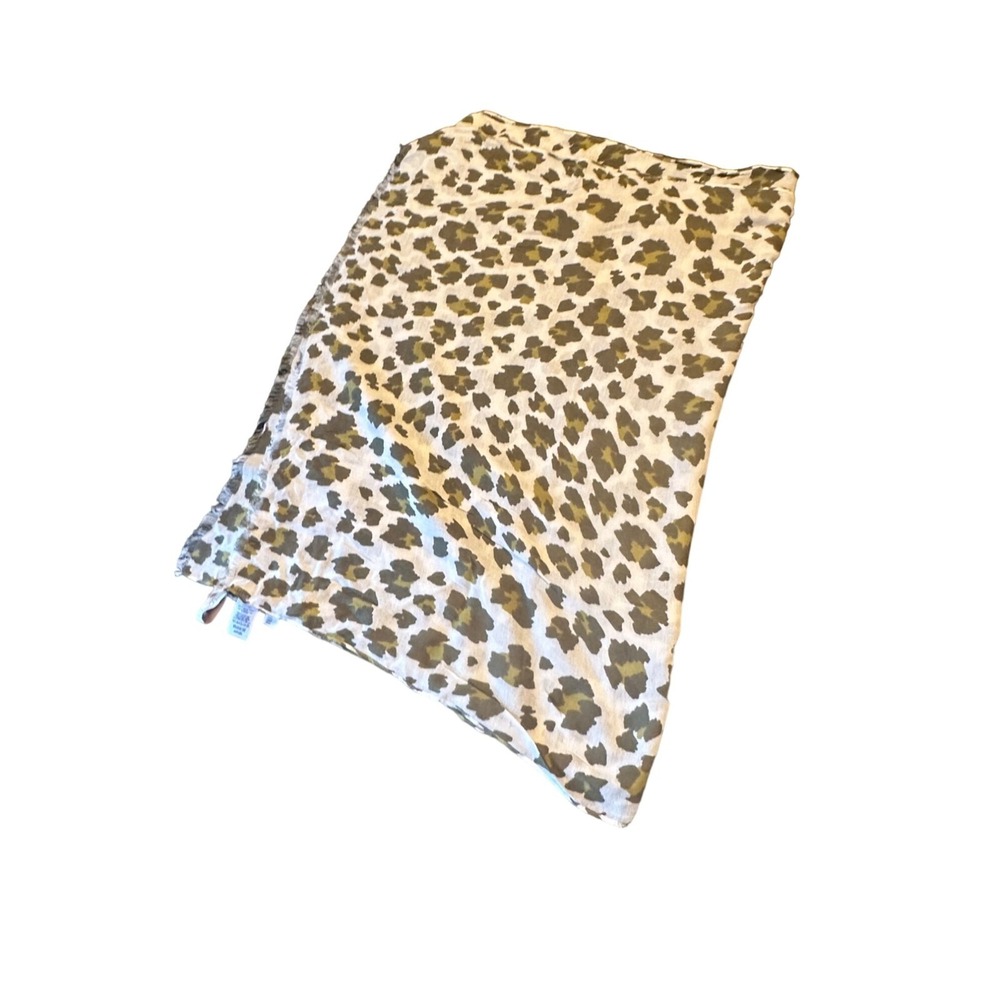 LOFT‎ Green Cream Chetah Animal Print Large Rectangle Scarf Wrap One Size